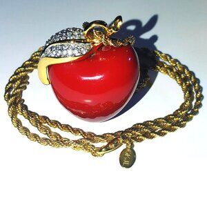 Red Apple Pendant Necklace Vintage Kenneth Jay Lane Rhinestone Leaf Gold Rope
